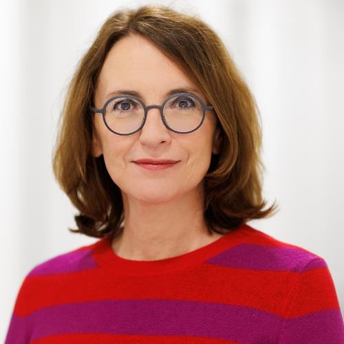 Porträt einer Frau aus der Jury des Staatsanzeiger Awards